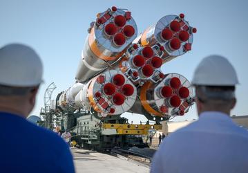 NASA проведет трансляцию запуска «Союза МС-29» в прямом эфире: появились свежие фото перед стартом