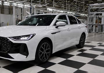 На бывшем заводе Toyota в Шушарах начался выпуск флагманских седанов Tenet A8