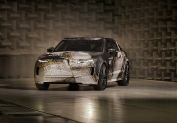 Range Rover уже не тот: представлен первый электрический «Рендж», больше всего похожий на легковое авто