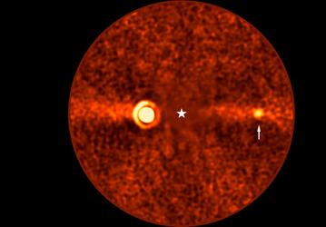 Астрономы напрямую сфотографировали планету Beta Pictoris d, которая более 10 лет скрывалась на архивных кадрах