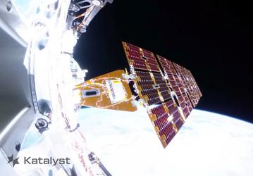 «Орбитальный спасатель» LINK преодолел сбои на пути к телескопу NASA: инженерам пришлось экстренно обновлять софт прямо на орбите, чтобы исправить поломку системы ориентации перед стыковкой с обсерваторией Swift