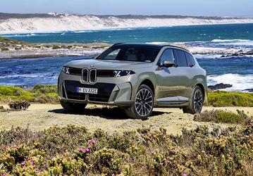 Совершенно новый BMW X5 уже можно заказать в России — можно выбрать мотор, цвет и отделку салона
