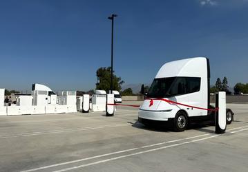 1200 кВт на один автомобиль. Запущена первая в мире станция Tesla Megacharger