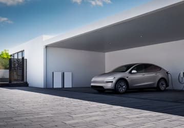 11,5 кВт мощности для питания целого дома. Семиместная версия Tesla Model Y L поддерживает технологию PowerShare в США