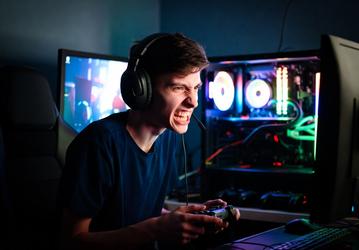 В России начались массовые сбои на серверах EA