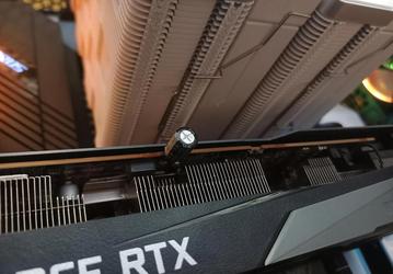 «Теперь карта работает даже лучше, чем до ремонта». GeForce RTX 3070 оживили с помощью конденсатора от старого радио