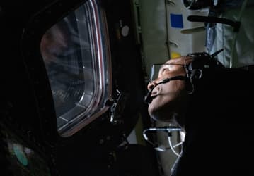 Астронавт Artemis 2 призвал NASA не отправлять первые экипажи сразу к южному полюсу Луны