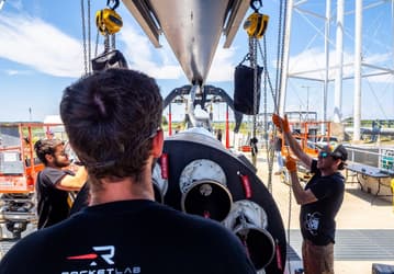 Космодром в морских контейнерах: Rocket Lab создала мобильную систему GHOST для развёртывания ракетных пусков в любой точке мира