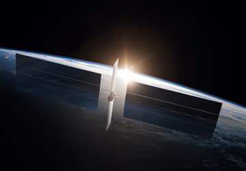 Starlink Mobile будет конкурировать с обычными сотовыми операторами, а SpaceX будет зарабатывать триллион долларов в год: Илон Маск рассказал о будущем своих проектов