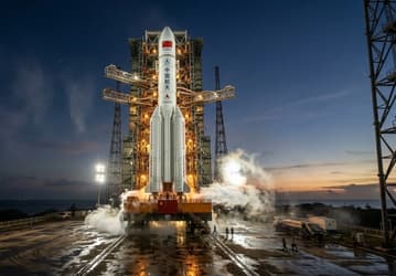 Китайский лунный аппарат «Чанъэ-7» с российским оборудованием готов к запуску