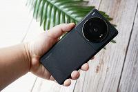 При сотрудничестве с Huawei такого не было. Xiaomi 12S Ultra размещают на самых видных местах в магазинах Leica