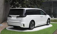 Замена Toyota Alphard вызвала настоящий бум. В первый же день оформлено более 4000 предзаказов на Dongfeng Voyah Dreamer 2024