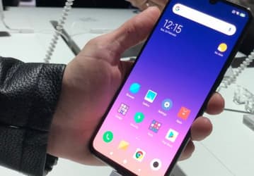 Долой вырезы. Новая версия MIUI позволяет скрыть вырез под камеру и исправляет серьезный баг в Xiaomi Mi 9