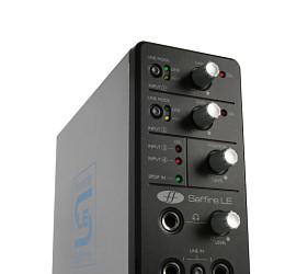 Focusrite  Saffire LE — облегченная модель с программной реализацией эффектов