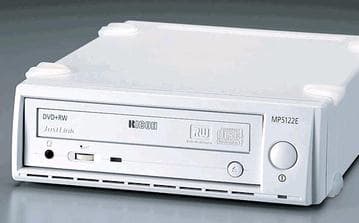 IEEE 1394 внешний DVD+RW привод от Ricoh