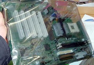 D845BGSE: i845D плата от Intel с USB 2.0