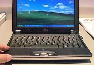 CeBIT 2002: ноутбуки от JVC. Меньше - только PDA