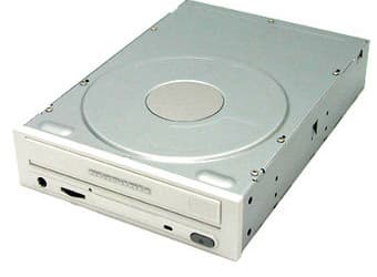 32х скоростной CD-RW привод от Marantz