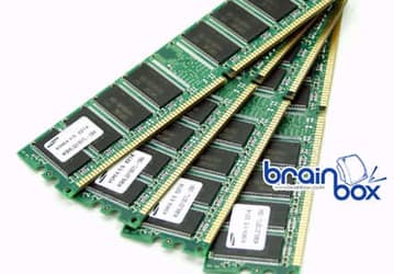 256 Мб модули памяти PC3200 (DDR400) от SEC