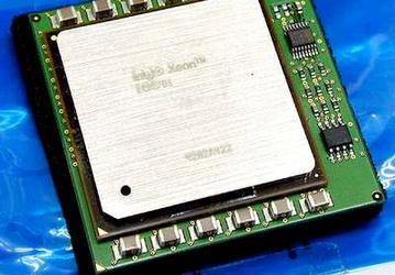 Intel Xeon MP для 4/8 процессорных систем - в Японии