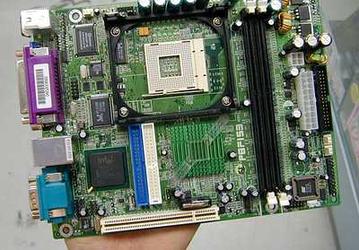 i845G плата форм-фактора FlexATX от Freetech