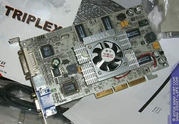 Фото дня:  AGP 8x карта Triplex Xabre Pro (Xabre400)