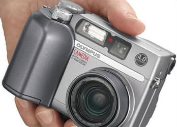 Olympus CAMEDIA C-4000 ZOOM – 4-мегапиксельная камера за $500