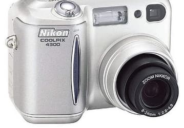 Nikon Coolpix 4300: 4 Mpixels are better than 3