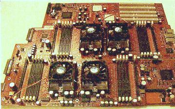 4-процессорная системная плата под AMD Opteron?