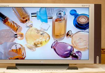 Samsung Electronics announces new 46-inch LCD