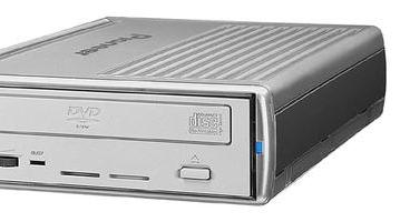 Внешний DVD-R/RW привод с интерфейсом IEEE 1394 от Pioneer