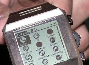 Comdex Fall 2002: часы под управлением... Palm OS 4.1