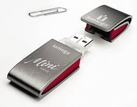 Iomega начала поставки Mini USB Drive на европейский рынок