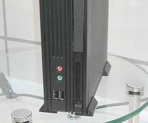 Live from CeBIT 2003: Gigabyte exposition