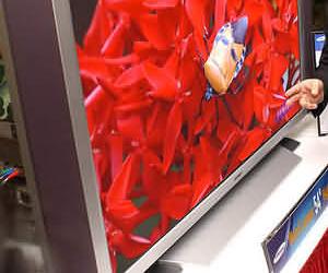 CeBIT 2003: Samsung Electronics announces 54" TFT LCD