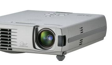 Новые переносные проекторы PLUS Vision U4-131 и U4-111