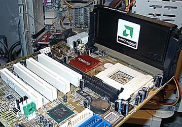 Новые поступления нашего музея: Socket 370 + Slot 1 + Athlon 600 MHz