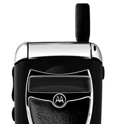 Motorola v60i: специально к 100-летию Harley-Davidson