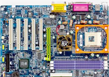 GA-8S648FX: системная плата от Gigabyte на чипсете SiS648FX