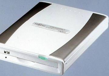 DynaMO 640U2 Pocket - USB 2.0-привод для MO от Fujitsu