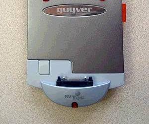 Guyver: переходник PCMCIA для Palm