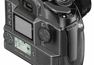 LEICA DIGITAL-MODUL-R: 10mp digital back for LEICA R8 and R9 film cameras