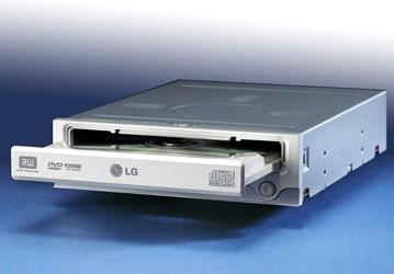 GSA-4040B  первый мультиформатный DVD-привод LG