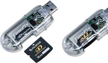FujiFilm offers USB adapter for xD-Picture Cards