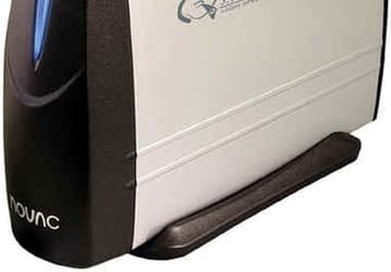Корпус от Novac для 3,5" дисков с интерфейсами Serial ATA/USB
