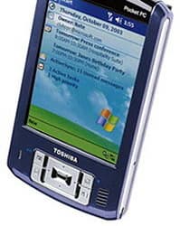 Toshiba представляет новые КПК e400 и e800
