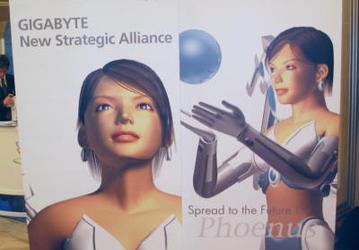 IDF Russia 2003: стенд компании Gigabyte