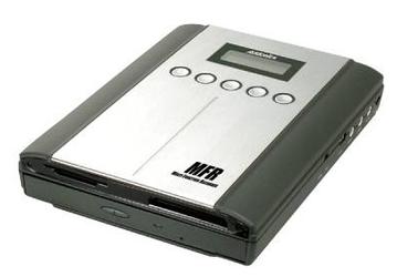 Addonics AEMFR824: a universal USB 2.0 drive for CD/DVD and flash media