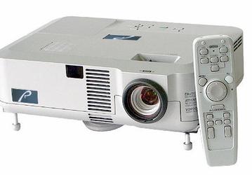RoverLight Zenith LX1300: новый недорогой проектор с разрешением XGA