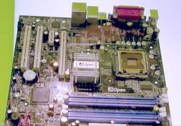 CeBIT 2004: more motherboards, the tour of AOpen, VIA, Chaintech, ECS booths